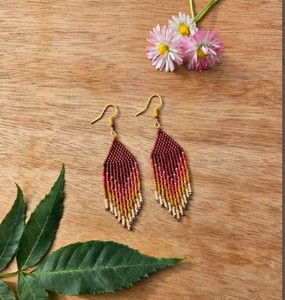 ต่างหูขอบลูกปัดสไตล์โบโฮพื้นเมืองต่างหูลูกปัดขนนกขนนก - Product Image 1