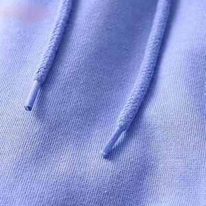 Sudaderas con capucha recortadas con opciones de lana o algodón para mujer - Product Image 5