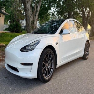 Tesla Model 3 Long Range 2018 très demandée - Product Image 1
