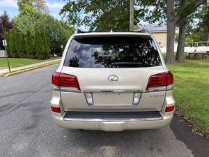 Lexus LX 570 d'occasion 2015 à prix bas à vendre - Product Image 6