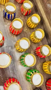 โคมไฟดิวาลีทำด้วยมือสไตล์โมเดิร์นแบบอินเดียโคมไฟแบบดิวาลีสำหรับตกแต่งชาเชิงเทียนสำหรับวางบนโต๊ะหรือตกแต่งวัด - Product Image 3