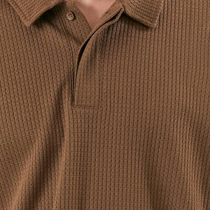 Vente chaude hommes couleur marron gaufré tricot Polo t-shirt à vendre hommes 100% coton blanc tricoté Polo maillots en vente en gros - Product Image 5