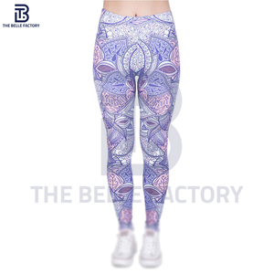 Legging de fitness tricoté respirant de haute qualité pour femmes avec des tailles personnalisables en fibre de coton/bambou Logo à la taille fabriqué au Pakistan - Product Image 2