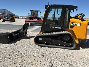 JCB 3TS-8T Compact <b>Track</b> Loader Diesel 60KW High Load Moment Skid Steer Loader Compatible with Bucket Fork Auger Grapple - Product Image 4
