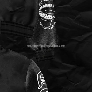 Chaquetas Letterman Varsity personalizadas Cuerpo de lana Mangas de cuero genuino Ropa de invierno Chaqueta elegante y elegante para hombre - Product Image 5