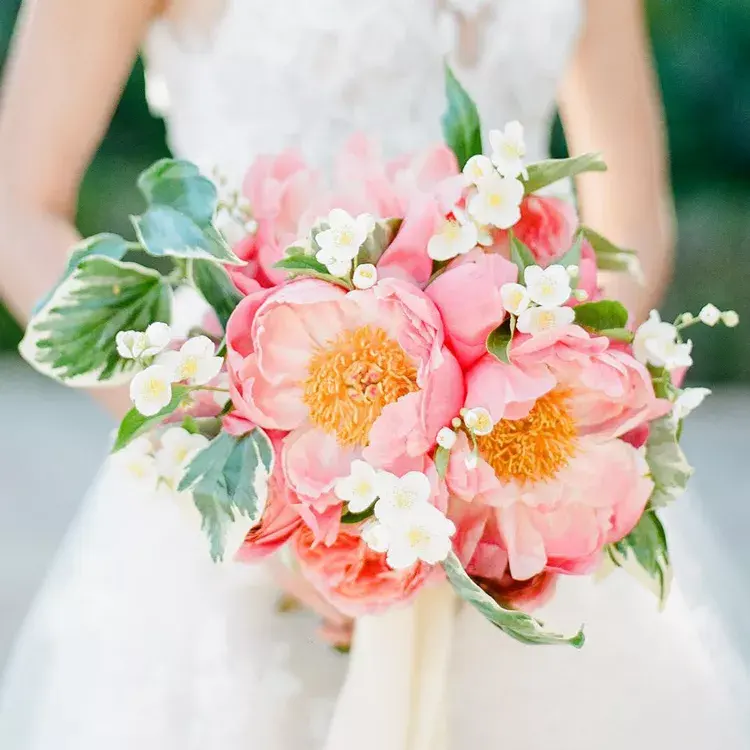 مورد زهور اصطناعية ، باقات زهور ليلي ، لطاولة المنزل ، زخارف مركزية وديكورات الزفاف
