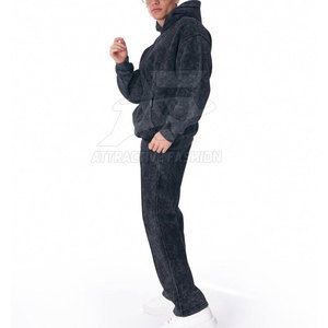 Conjunto Deportivo Cómodo con Lavado Ácido y Construcción Ligera para Looks Inspirados en la Moda - Product Image 3