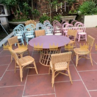Chic enfants Table chaise ensemble à la mode mobilier pratique pour jouer étude temps créatif chambre d'enfants pour l'extérieur hôtel usage extérieur