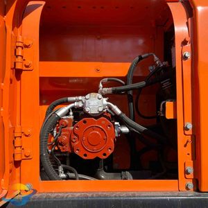 Excavadora Hyundai R150WVS Usada de Alta Calidad en Venta, Cubierta de Carga en Oferta - Product Image 2