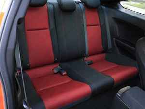 Rose Export 2014 H o n d a s C i v i c s Si Coupé Ventes saisonnières Voitures haut de gamme propres - Product Image 5