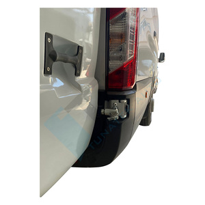 Compartimento de almacenamiento trasero de fibra de vidrio para equipaje y esquí, para Ford Transit 2014 en adelante, con acabado blanco imprimado. - Product Image 6