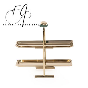 Bandeja de chocolate de diseño de forma rectangular de dos niveles de acero con acabado dorado Soporte de chocolate seguro y decorativo - Product Image 2