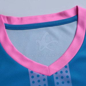 Uniforme d'équipe de football personnalisé de haute qualité léger respirant séchage rapide matériau durable unisexe - Product Image 4