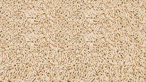Granulés de bois biomasse de haute qualité avec 0,7 % de cendres, densité de 600-750 kg/m³, 10 % d'humidité pour le chauffage commercial et les applications énergétiques - Product Image 5