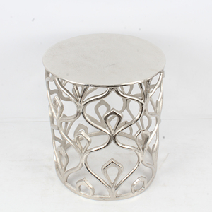 Taburete para sentarse pulido de níquel de aluminio puro Diseño simple con taburete de la mejor calidad para la decoración del hogar - Product Image 1