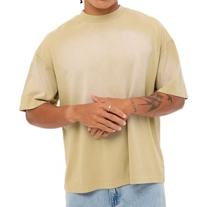 T-shirt Homme Col Montant Côtelé Coupe Décontractée avec Logo Imprimé – Vêtement d'Extérieur Tendance - Product Image 1