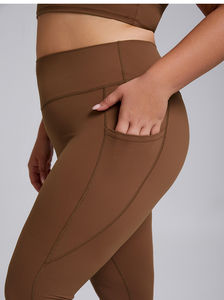 Vêtements de yoga pour femmes grande taille personnalisés 4XL-6XL taille haute contrôle du ventre leggings extensibles dans 4 sens ensemble de gymnastique respirant évacuant l'humidité - Product Image 4