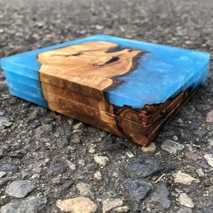 Posavasos de madera de nogal de resina REFER para decoración del hogar posavasos de madera de resina epoxi posavasos de lujo personalizados para bebidas - Product Image 1
