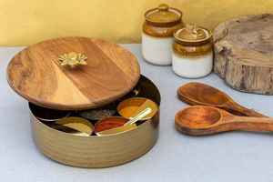 Le plus grand récipient à épices en laiton boîte personnalisée épices et stockage de pulsation boîte en laiton décor de cuisine - Product Image 4