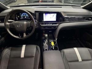 Clean 2024 para Camry SE AWD volante a la izquierda - Product Image 2