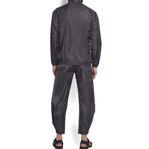 Ensemble de survêtement deux pièces coupe-vent pour homme, streetwear imprimé, vente en gros, OEM, polyester/nylon, automne - Product Image 6