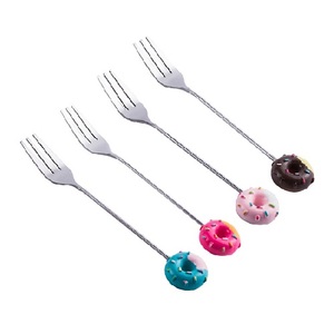 Couverts à fourchette classiques New Plus Design avec poignée design faits à la main meilleurs couverts polis à la main pour la table de service hôtel restaurant - Product Image 6