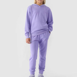 Venta al por mayor premio personalizado chica pulóver con capucha chándales de calidad superior transpirable ropa casual pulóver chándales para niñas - Product Image 1