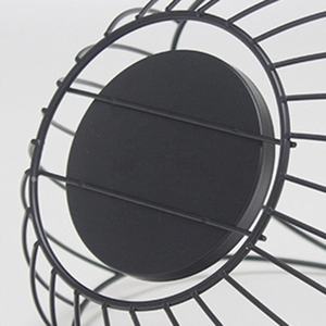 Porte-bougie en métal noir de style INS moderne porte-bougie en forme de cage fait à la main décoration de la maison qualité durable noël - Product Image 2