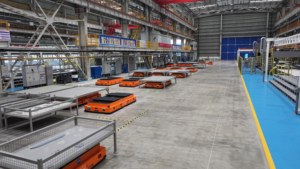 Nave Portacontainer da 90m Prodotta in Cina, Imbarcazione da Lavoro per Trasporto Merci, <span class=keywords><strong>Chiatta</strong></span> in Vendita, Nave Cargo Multiuso per Spedizione Container - Product Image 6