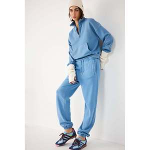 Pantalones Deportivos de Mujer, 100% Algodón, Estilo Jogger, Desgastados - Product Image 1