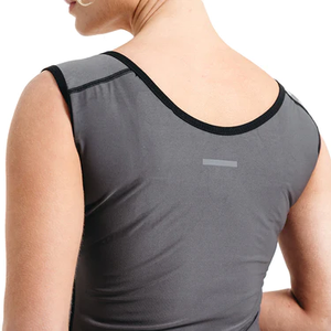 Venta al por mayor de calidad superior gris sin mangas con cremallera Chaleco de gimnasio para mujeres deportivo que absorbe el sudor Stringer ejercicio chaleco para entrenamiento físico - Product Image 2