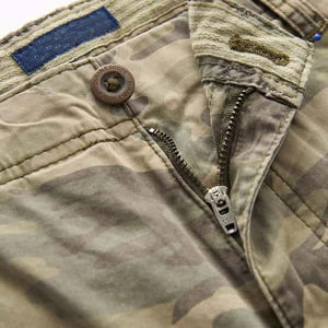 2025 nueva llegada de los hombres de verano Casual Cargo Shorts peso pesado poliéster algodón patrón sólido al por mayor - Product Image 3