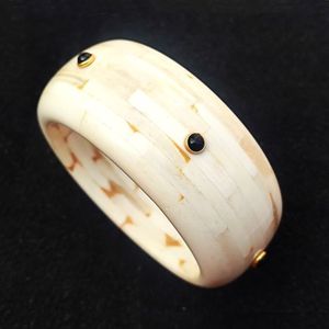 Promoción al por Mayor, Nuevo Diseño de Brazalete de Cuerno con Agua, Joyería de Latón, Joyería de Moda Hecha a Mano, Diseño Moderno, Estilo de Lujo - Product Image 2