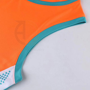 Uniforme de baloncesto de poliéster 100% de alta calidad, ropa deportiva transpirable para exteriores con opción de talla grande - Product Image 4