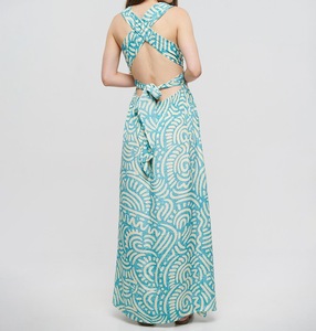 เดรสยาวทรงเจ้าหญิงอเนกประสงค์แบบไม่มีแขน ไซส์เดียว ตกแต่งด้วยเข็มขัดคาดเอวและคอวีลึก - Product Image 1