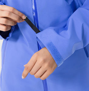 Chaqueta cortavientos de verano para mujer 2025 al aire libre senderismo abrigo informal para acampar chaqueta de lluvia de manga larga para mujer - Product Image 3