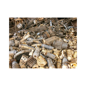 Chatarra de latón de miel empaquetada de forma segura para envío y exportación internacional - Product Image 1