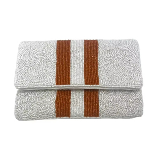 Elegante bolso de hombro con cuentas de rayas marrones bordado de lujo con artesanía hecha a mano lindo acabado de moda de la India - Product Image 1