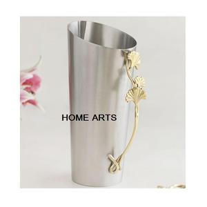 กระถางดอกไม้เหล็กและอะลูมิเนียม ดีไซน์มาตรฐาน รูปทรงตามสั่ง วางบนโต๊ะ ราคาสมเหตุสมผล - Product Image 6