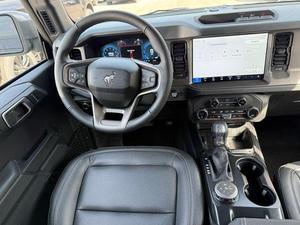 รถฟอร์ด บรองโก แร็ปเตอร์ บิ๊กเบนด์ ปี 2026 ใหม่/มือสอง เครื่องยนต์ 2.3L V4 กล้องมองหลัง 360 องศา รับน้ำหนักได้ 31-40 ตัน ระบบดีเซล/เบนซิน เกียร์อัตโนมัติ ขาย - Product Image 2