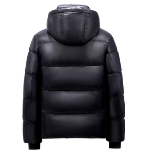 Veste d'extérieur matelassée légère et imperméable pour homme, avec capuche et fermeture éclair intégrale, en duvet de canard, avec logo imprimé en polyester, style OEM - Product Image 4
