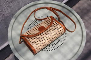 Bolso bandolera de ratán de caña, bolso de mano con correas bronceadas, regalo para ella, amigable con la playa - Product Image 4