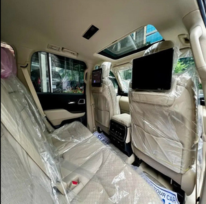 โตโยต้าแลนด์ครุยเซอร์พลังงาน V8 5.7L 4WD สดชื่นและสะอาดมือสองขับด้านซ้ายและขวา - Product Image 3