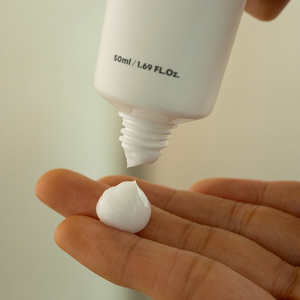 Crème essentielle MELAFIL Une crème quotidienne pour une peau hydratée à travers la journée Made In Korea Hot Product - Product Image 3