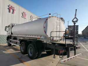 MEILLEURE OFFRE Camion-citerne d'eau d'occasion SINOTRUK HOWO T-X 6x4 20 CBM - Product Image 5