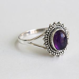 Anillo de piedras preciosas de amatista de corte ovalado clásico de Plata de Ley 925 para Aniversario de compromiso de boda o regalo de fiesta - Product Image 1