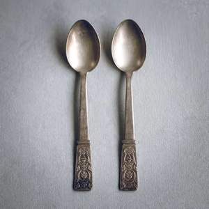 Cuillère de mariage à poignée en laiton pur plaqué or, cuillère de table à miroir en acier inoxydable pour cadeaux d'affaires - Product Image 5