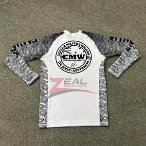 Mma Rash Guards personnalisés Impression par sublimation Protection ultavoilet Compression 240 gsm Grappling Bjj Rash Guards Made in Pakistan - Product Image 2