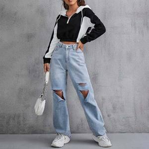 Top Corto Holgado con Capucha de Dos Colores para Mujer, Diseño Moderno - Product Image 4