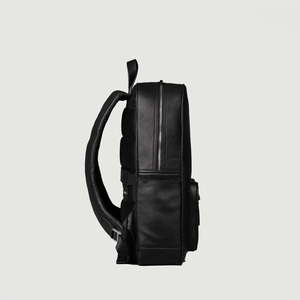 Sac à dos en cuir de vachette noir en cuir véritable pleine fleur naturellement blanchi avec intérieur en sergé de coton et fermeture à glissière bidirectionnelle - Product Image 4